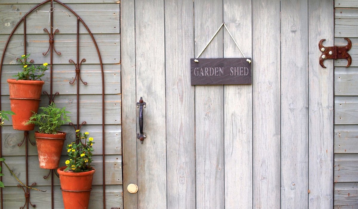 Creating a Wildlife-Friendly Garden Retreat Corner